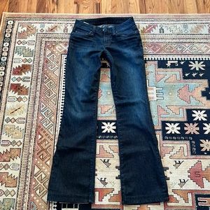 Joe’s Jeans, size 26, Honey Fit